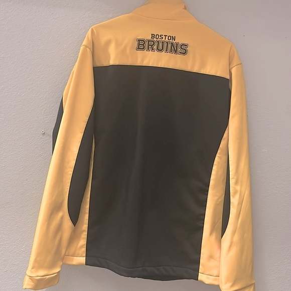 3III NHL Boston Bruins Jacket *New with tags* - Picture 3 of 4